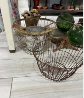 Clam Basket - Vintage