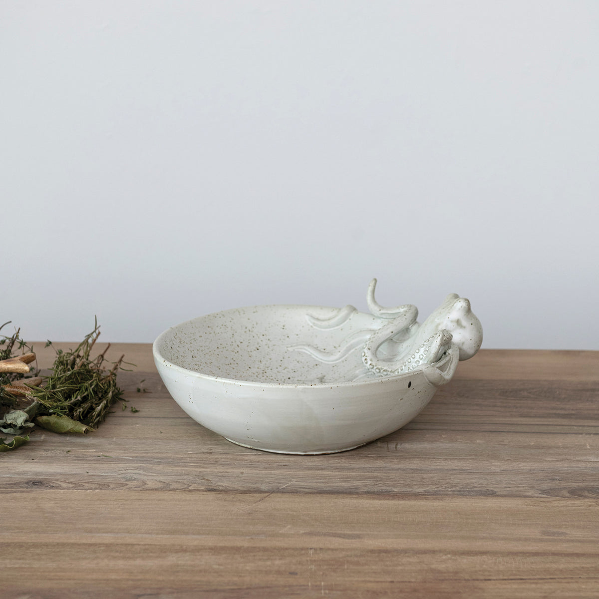 Stoneware Octopus Bowl Speckled