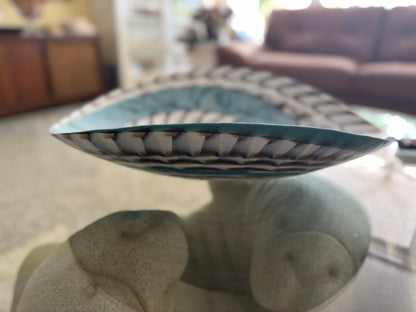 Art Glass Nautical Sea Shell Decorative Bowl
