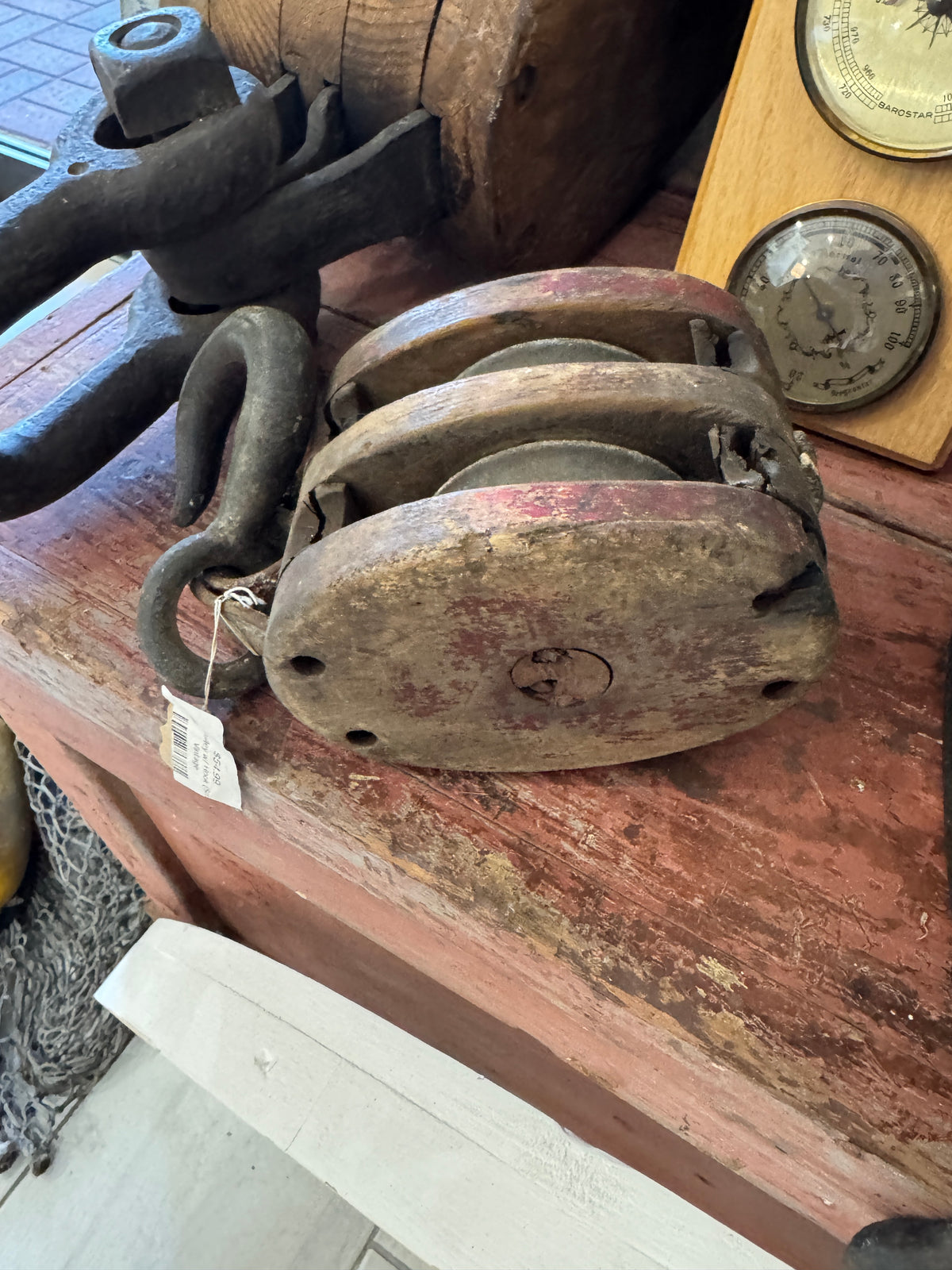Wood Pulley w/ Hook (Small) - Vintage