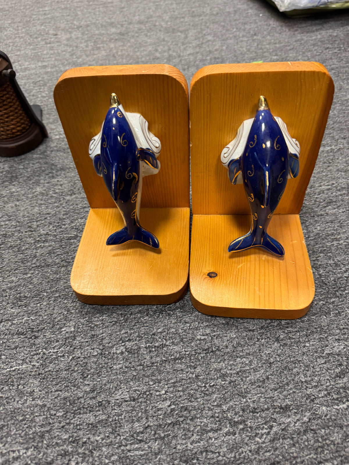 Dolphin Book Ends