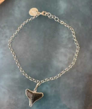 Handcrafted Ankle Bracelet with Charm by Sea Glass Gold